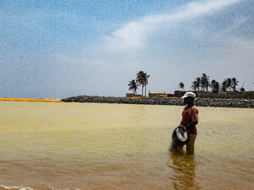 Aneho, the lagoon and coastal life